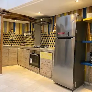 Appartement Woody House
