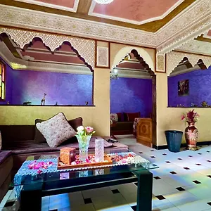  Appartement Red House